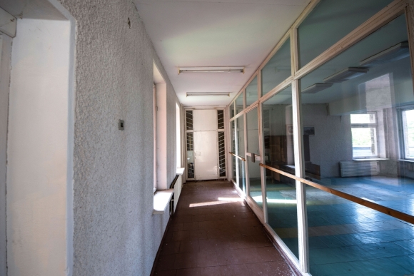 Štai čia, pavyzdžiui, dešinėje - nedidelis kabinetas